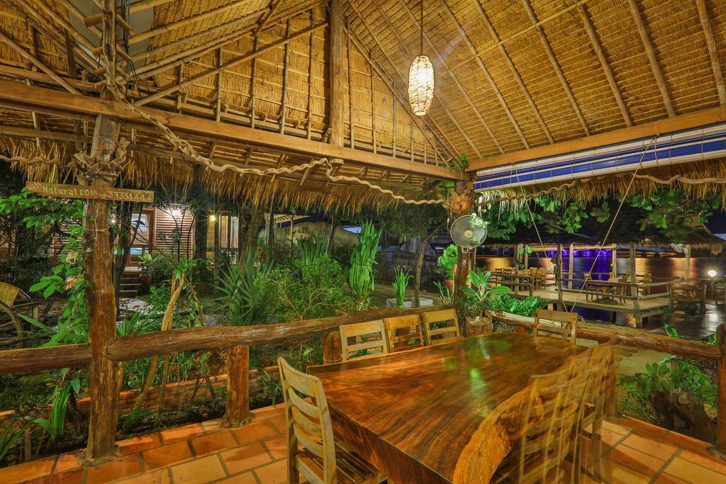 Natural Bungalows Restaurant And Bar Kampot Ngoại thất bức ảnh